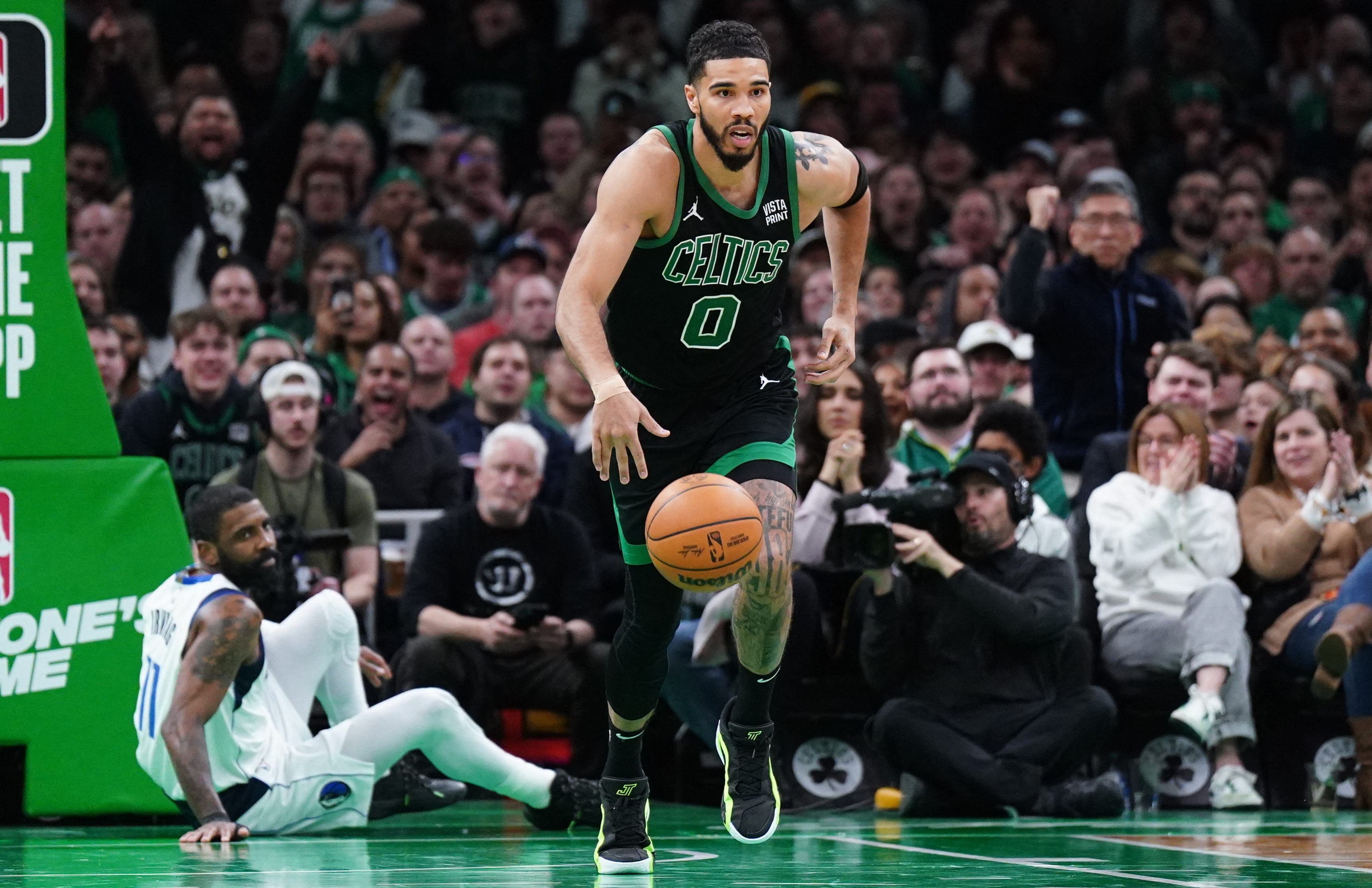 NBA roundup Celtics rout Mavs in 10th straight win beIN SPORTS